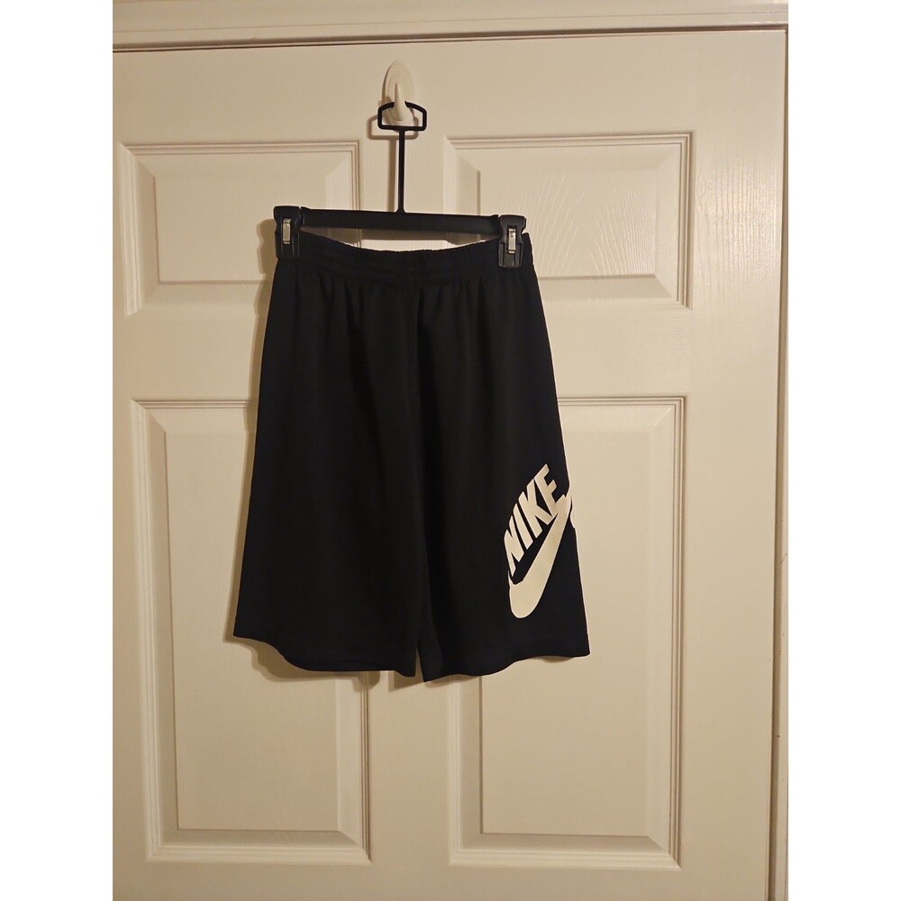 Nike SB Shorts Black White Logo Boys Size XL Gym Shorts Skate 9" Inseam 24" Wst